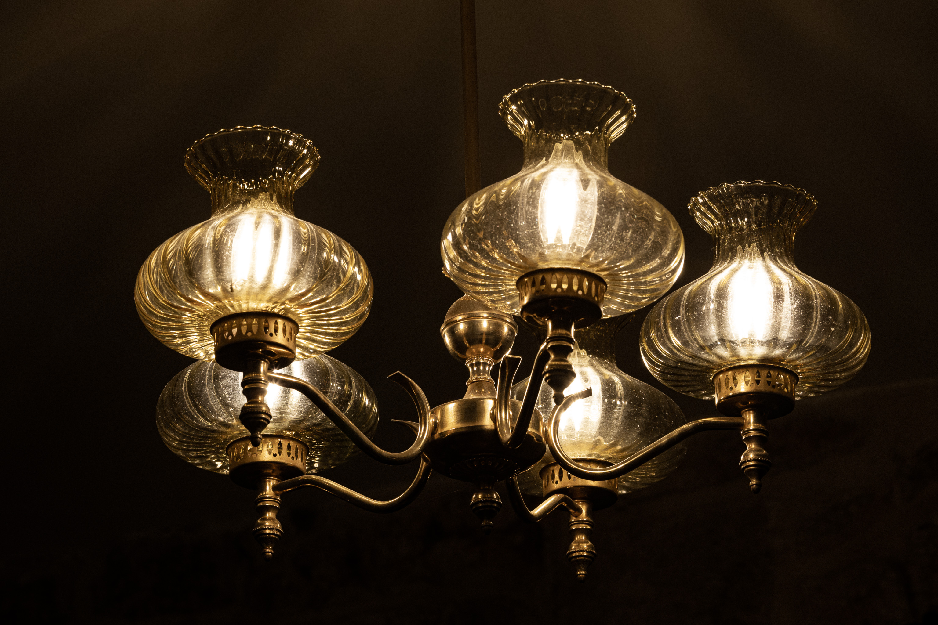 Plongez dans une ambiance ancienne et vintage, le temps d'un repas.